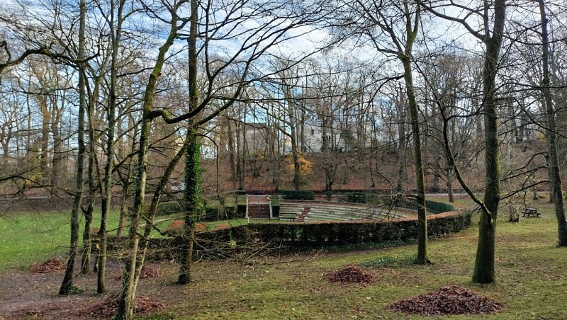 Théatre de Verdure (entrée Parc)