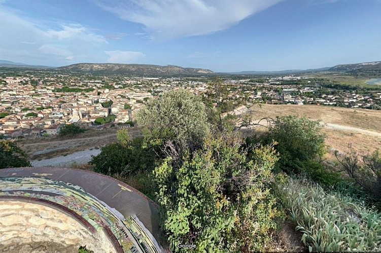 Cavaillon depuis le sommet de la colline Saint-Jacques