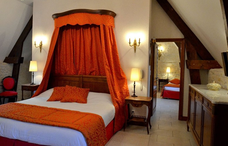 Chambre Familiale de 1 à 5 Personnes-Crépon