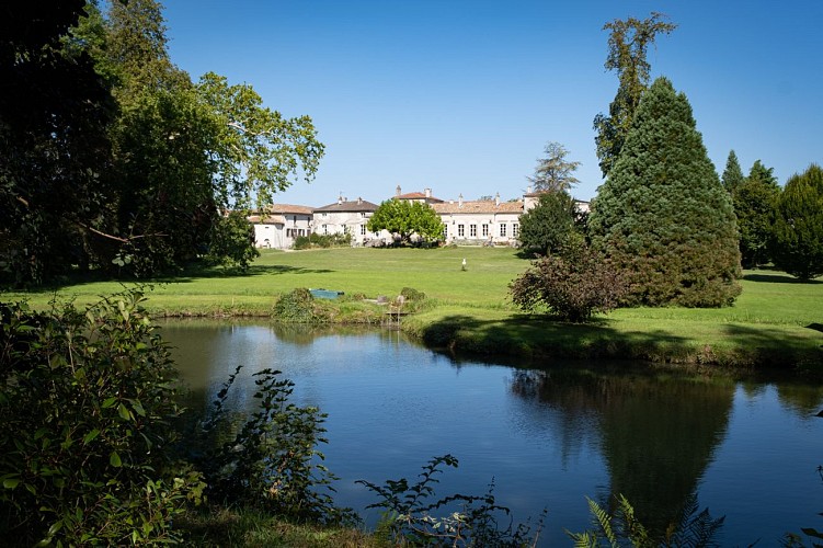 GITE LE GRAND GITE DU CHATEAU