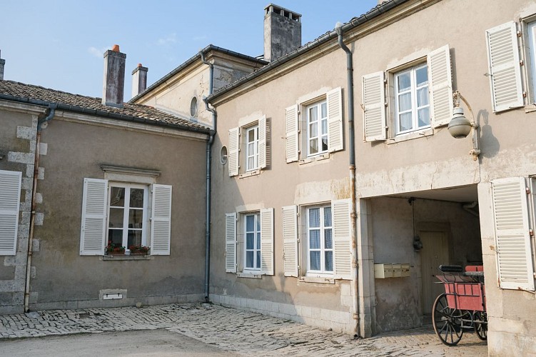 Suite de l'aile ouest - château de choloy