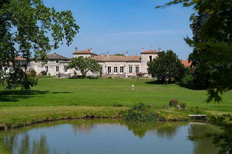Suite de l'aile ouest - château de Choloy