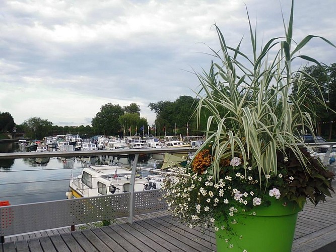 Port de France - port de plaisance de Toul
