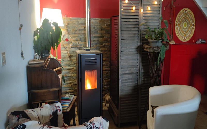 Le relais vers la source-poele a bois-Çaro
