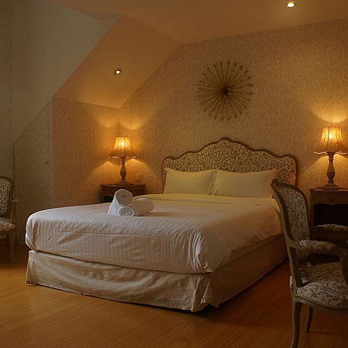 HOSTELLERIE DE FONTENAILLE