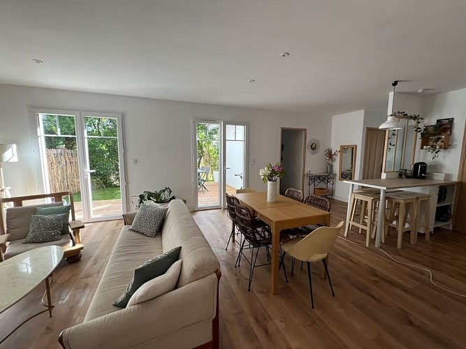 SALLE-DE-SEJOUR- vue 3