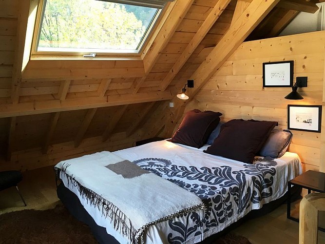 Gîte La Cabane_Chambre-Audessus
