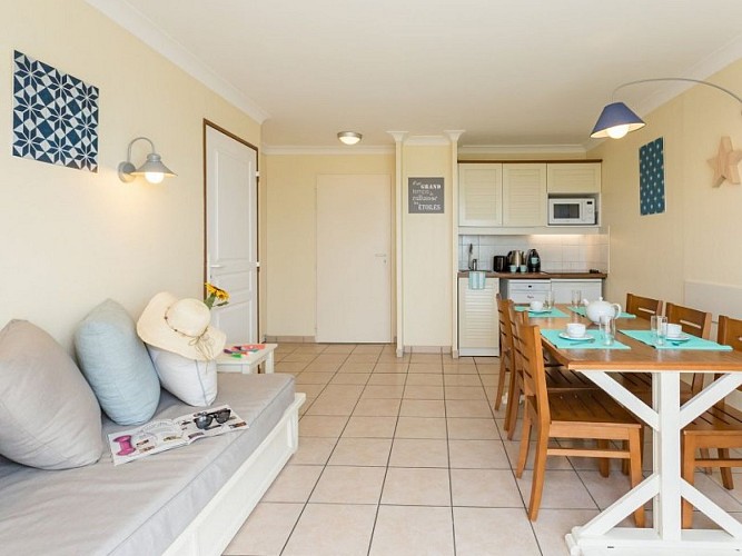 Pierre &amp; Vacances Bleu Marine5