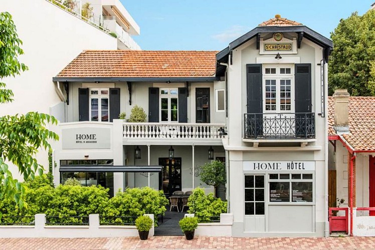 Hotel Home 2017 3