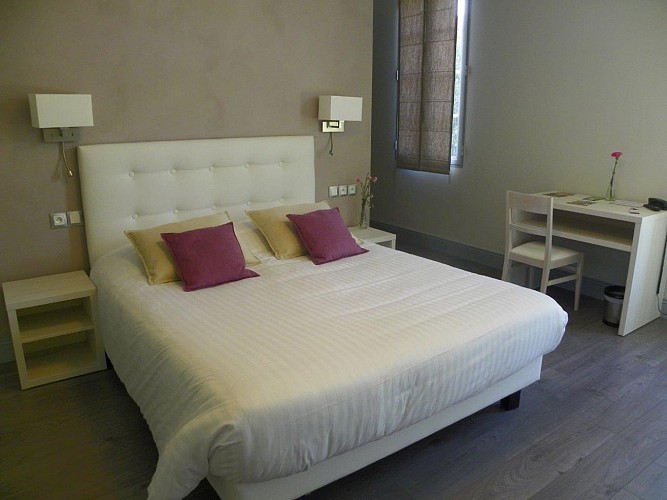 Hotel epicurial st pey de castets 2