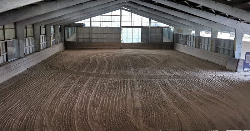 manège couvert Ecurie du Dropt