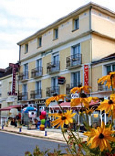 Hotel_restaurant_Esplanade_2_etoiles_La_Roche_Posay (12).jpg_3