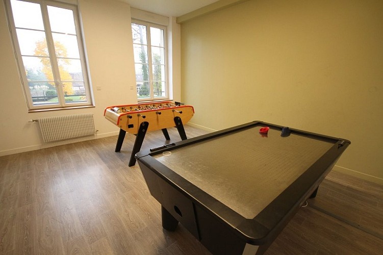 Gite de groupe_Montaure_salle de jeu_Babyfoot
