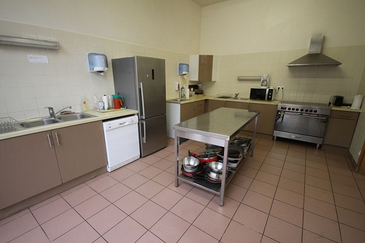 Gite Montaure_Les communs_cuisine