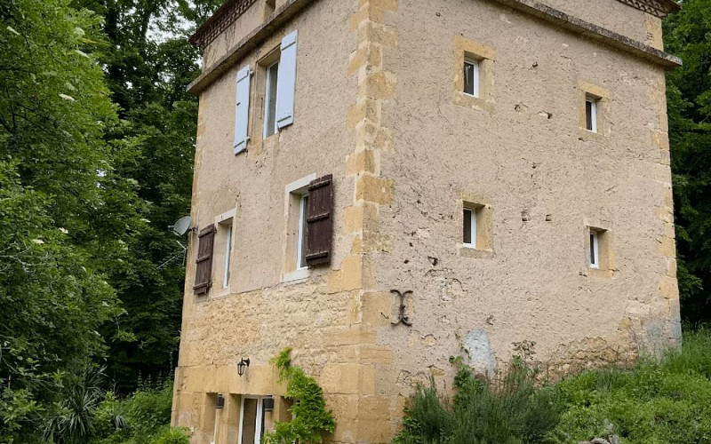 tour josephine - facade