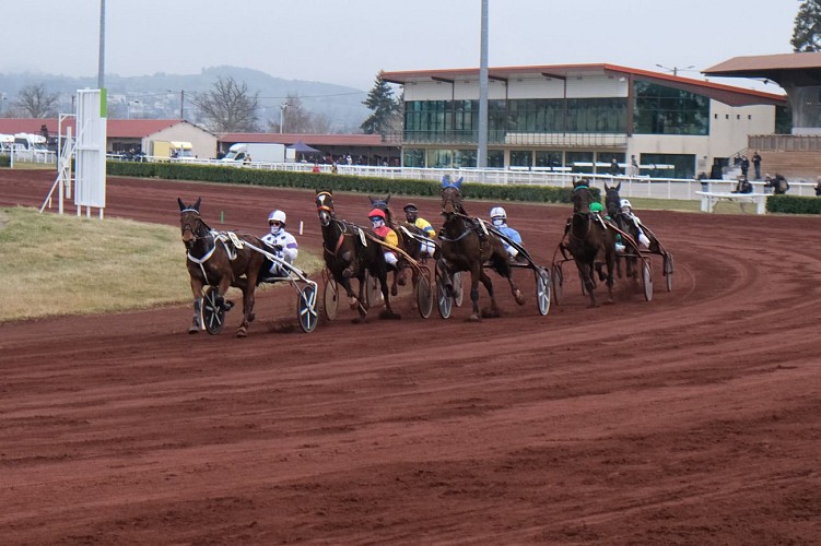Visite Au cœur des courses hippiques dimanche 29 juin