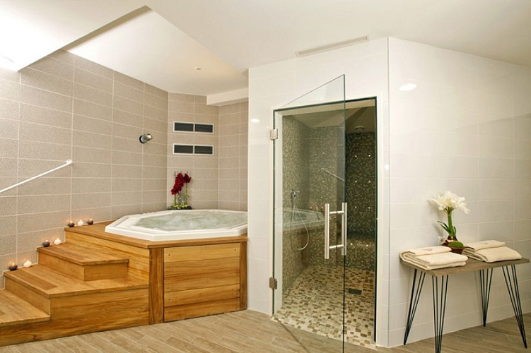 210_jacuzzi_hammam2