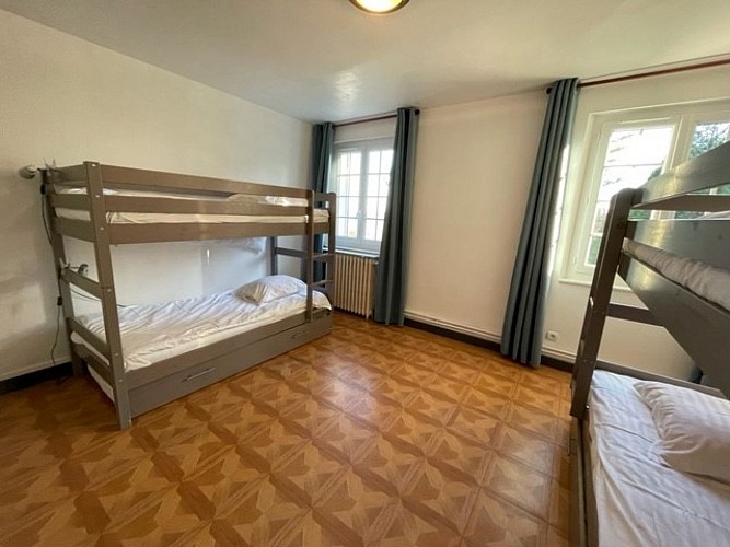 Manoir de la houlette_gîte_Chambre dortoire 4 lits simple_saint pierre du vauvray