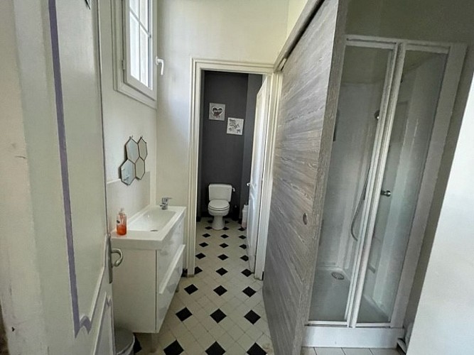 Manoir de la houlette_gîte_Salle de douche_saint pierre du vauvray