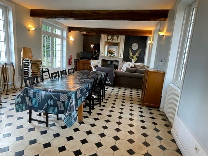 Manoir de la houlette_gîte_Salon-salle a manger_saint pierre du vauvray