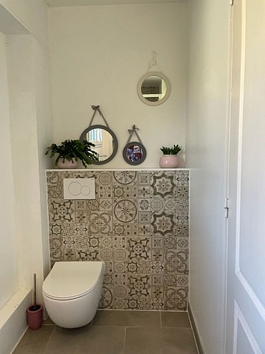 Chambre d'hôtes_manoir de la houlette_chambre Pink-salle de douche_2