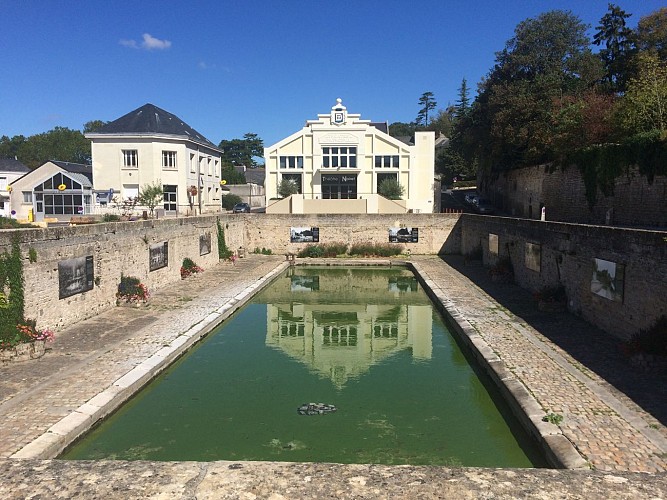 Visite théâtralisée - Doué-la-Fontaine - Quand Louis XVIII arrive à Doué