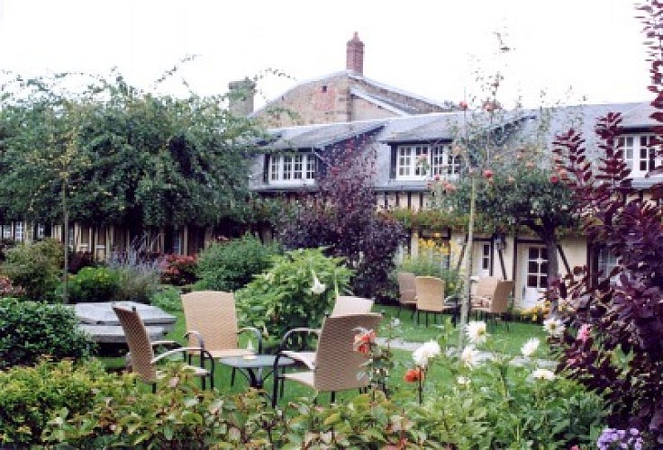 avranches-la-croix-d-or-1