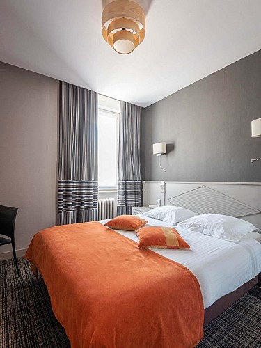 ducey-hotel-auberge-de-la-selune (6)