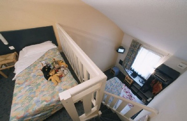 le-val-saint-pere-hotel-b&amp;b-2