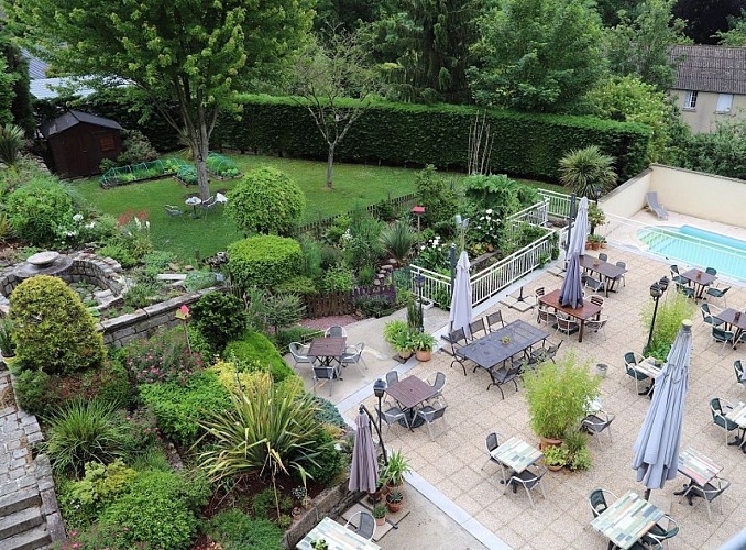 saint-hilaire-du-harcouet-hotel-le-cygne (5)