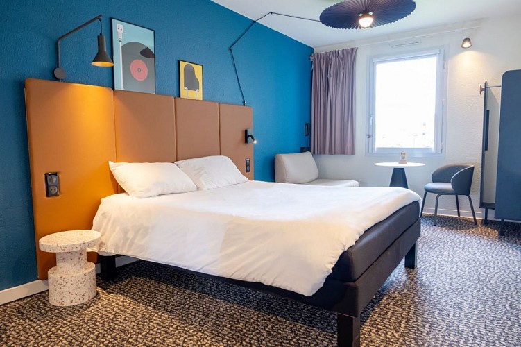 Avranches_Hotel_Ibis(2)