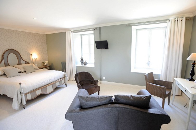 saint-germain-sur-ay-hotel-la-ferme-des-mares-1