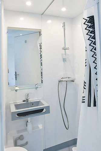 saint-amand-hotel-de-la-gare-6