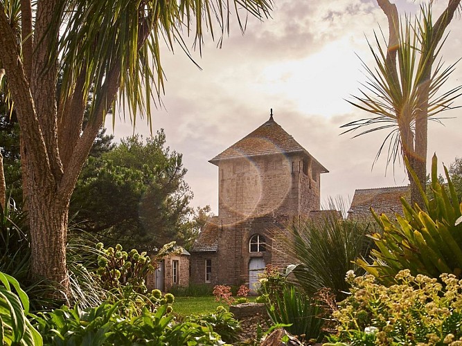 Les Maisons de Tatihou / Restaurant le Carré - Château d'eau - Tatihou