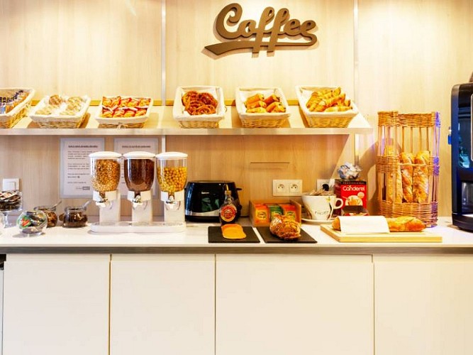 Hôtel Kyriad Direct Rouen Nord Buffet