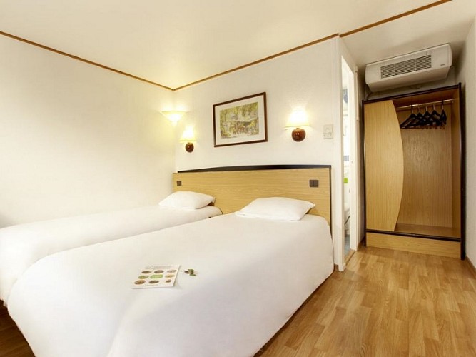 Hôtel Campanile Rouen Nord Barentin