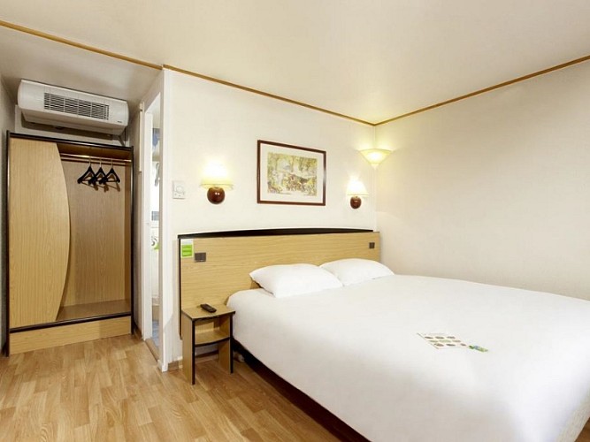 Hôtel Campanile Rouen Nord Barentin