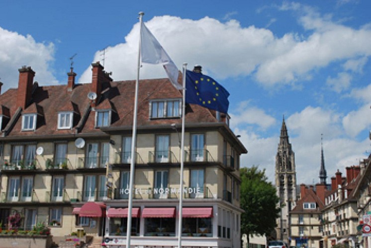Hôtel Le Normandie - Caudebec