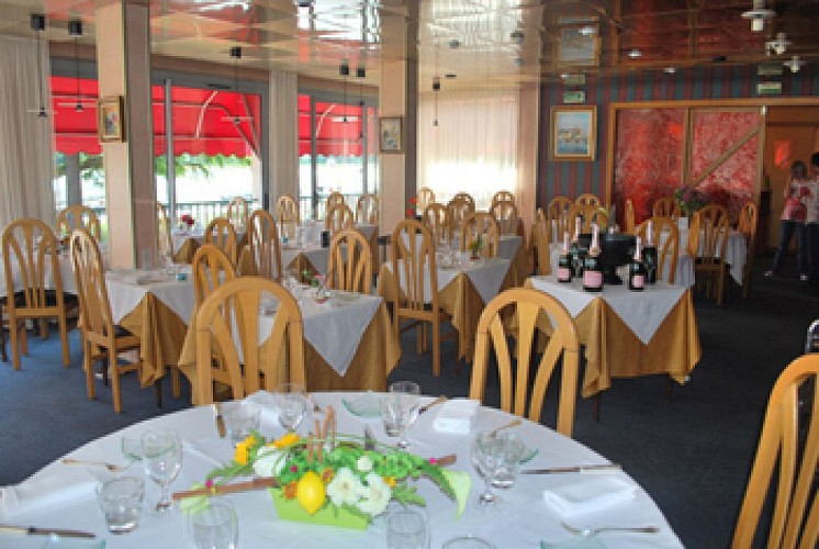 Hôtel Le Normandie - Caudebec