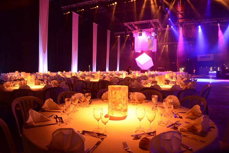 Zénith Caen - Table Banquet - © Stéphane Dévé