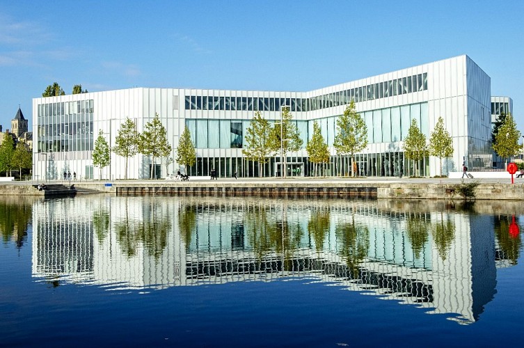Bibliothèque Alexis de Tocqueville - Caen