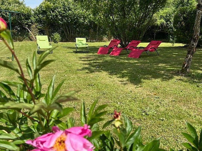 Gîte de Neufontaine - Thoiré-sous-Contensor - jardin