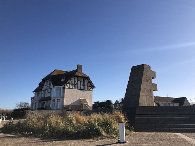 maison-des-canadiens-bernieres-sur-mer-credit-mathilde-lelandais (2)