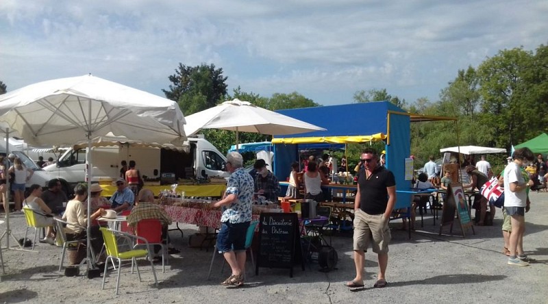 1 marché de faux la montagne 