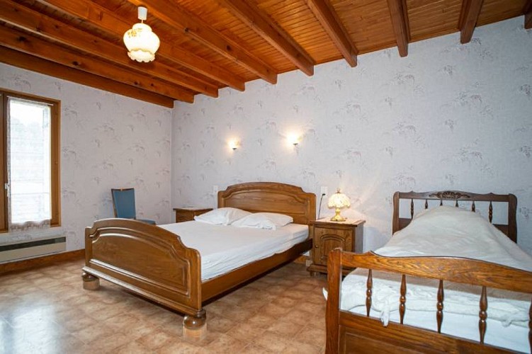 Meublé Martinez à bourbonne-les-bains