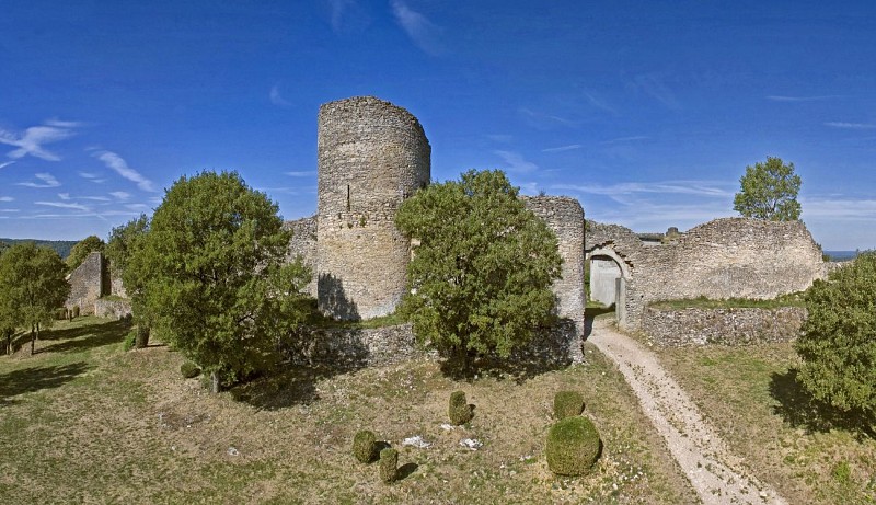 Les remparts et fortifications de Crémieu