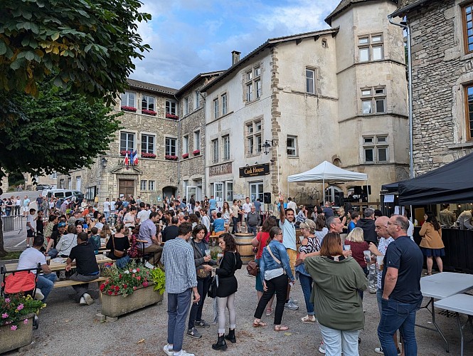 Cask House : Irish Pub