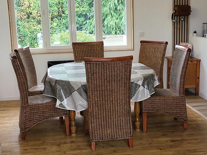 Gite_le_normandy_chou_salle_a_manger