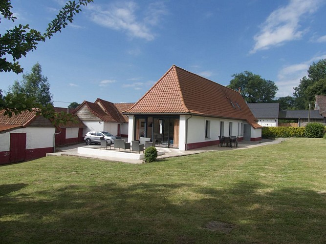 Cadet Roussel - Jolie ferme restaurée à Azincourt