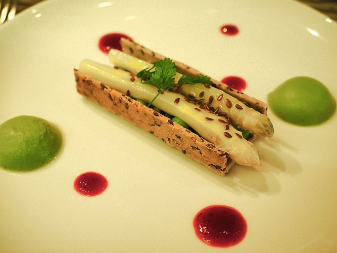 Gazette-lin-130424-EntréeP4132767-DHermier